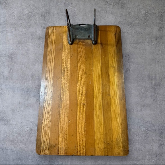 Vintage Globe Wernicke Columbia File Clipboard - Picture 1 of 3
